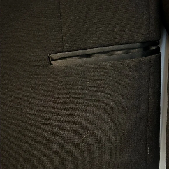 Classic Black Men's Tuxedo Jacket - Picture 3 of 9